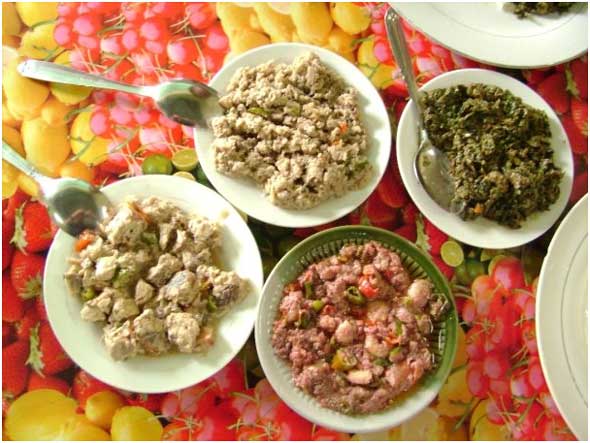 Philippines camarines norte Yummy Bicol Fare, Tuna Express, Sinantol, Bicol Express, Laing