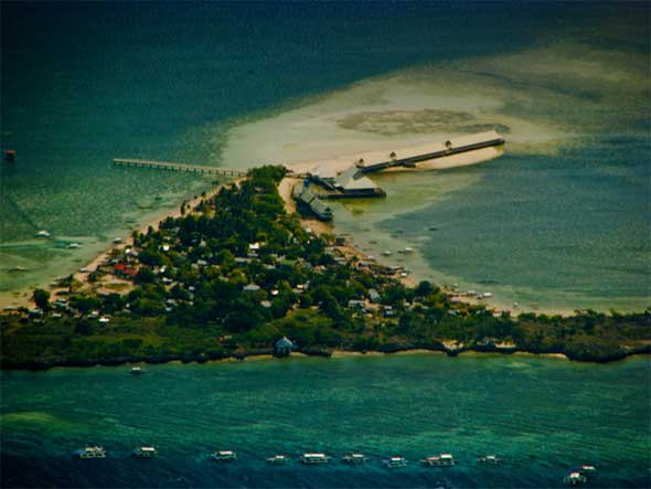 Philippines Hilutungan Island
