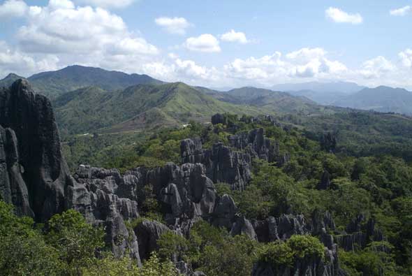 Philippines Rizal Mount Masungi Rock Formations, Tanay